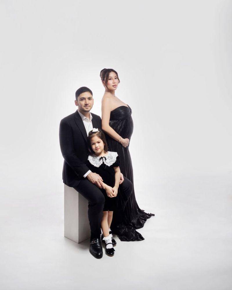 Instagram.com/keziatoemion